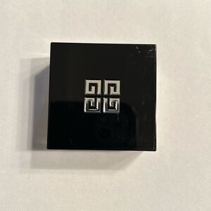 Givenchy Mini Prisme Libre Illuminating & Color Correcting Loose Powder